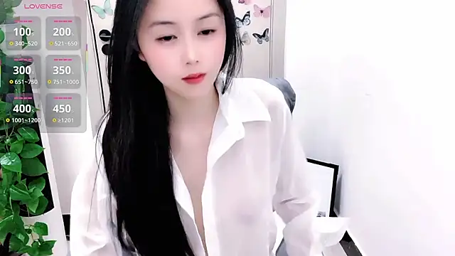 Snapshot of Snow-11 chatting on 03/14/26, 01:49 Snow-11 online show from 03/14/26, 01:49