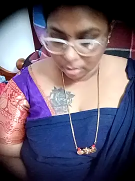 deepika-mallus online show from 04/26/26, 08:06