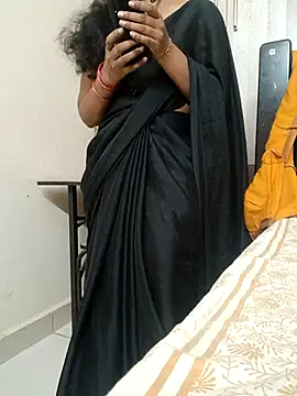 Snapshot of AnushaTelugu chatting on 04/19/26, 06:54 AnushaTelugu online show from 04/19/26, 06:54