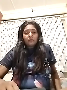 Snapshot of mysteriousgal031 chatting on 03/11/26, 08:04 mysteriousgal031 online show from 03/11/26, 08:04