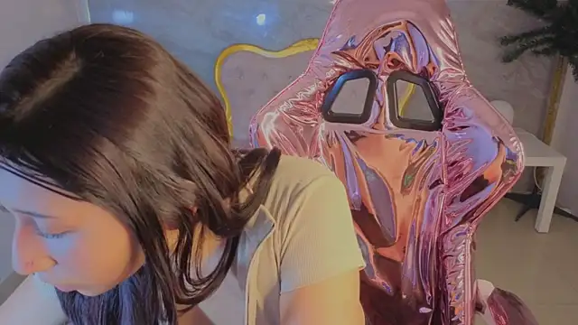 moraa s online show from 03/15/26, 12:33