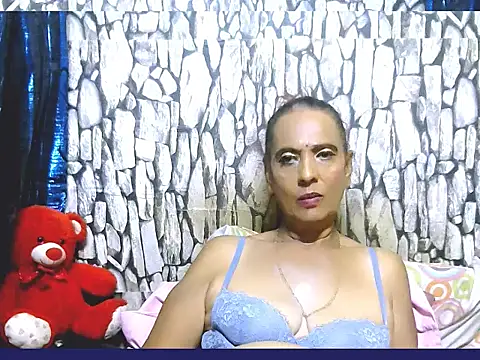 Hot queen58 online show from 04/15/26, 05:09