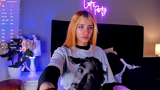scarlett leex  online show from 04/30/26, 04:08
