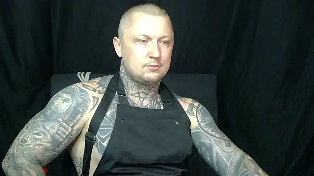 Snapshot of devilWithTats chatting on 06/21/26, 10:29 devilWithTats online show from 06/21/26, 10:29