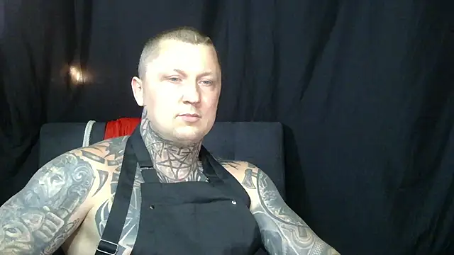 Snapshot of devilWithTats chatting on 07/01/26, 03:45 devilWithTats online show from 07/01/26, 03:45