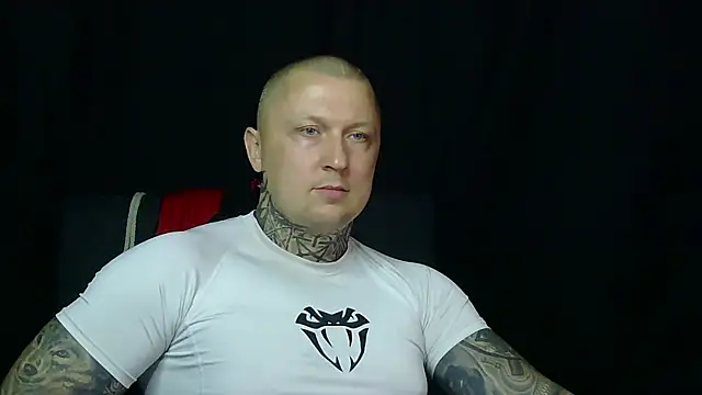 Snapshot of devilWithTats chatting on 07/08/26, 03:16 devilWithTats online show from 07/08/26, 03:16