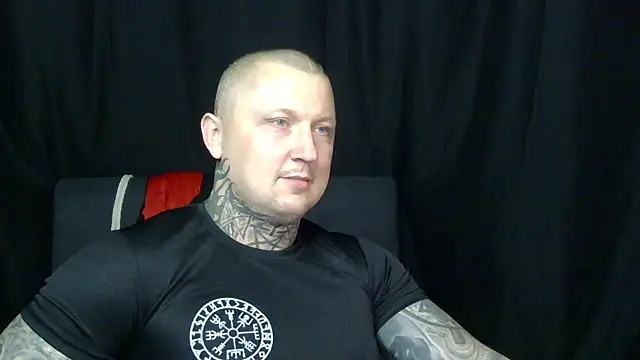 Snapshot of devilWithTats chatting on 07/09/26, 04:22 devilWithTats online show from 07/09/26, 04:22