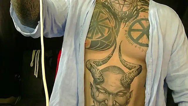 Snapshot of devilWithTats chatting on 07/28/26, 02:13 devilWithTats online show from 07/28/26, 02:13