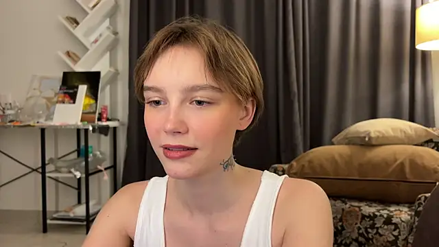 Lolatatee online show from 06/13/26, 08:07