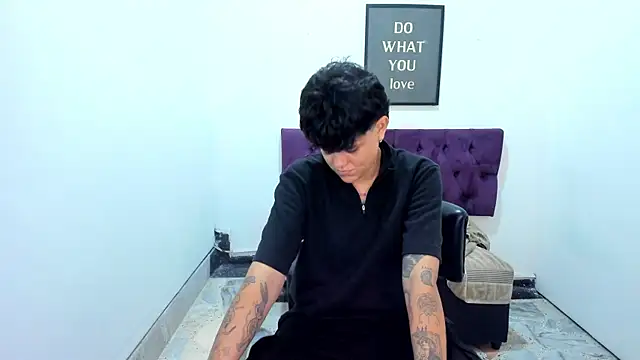 TomBoy Natali online show from 05/03/26, 07:31