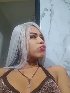 Snapshot of peliroja_ho chatting on 02/28/26, 10:44 peliroja ho online show from 02/28/26, 10:44