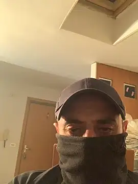 Snapshot of bla696922 chatting on 02/27/26, 06:52 bla696922 online show from 02/27/26, 06:52