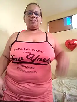 Snapshot of Roxy_77 chatting on 03/01/26, 02:41 Roxy 77 online show from 03/01/26, 02:41