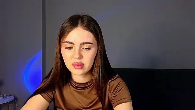 Snapshot of SheilaHigh chatting on 03/11/26, 03:07 SheilaHigh online show from 03/11/26, 03:07