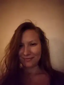 August Shine online show from 03/30/26, 07:15