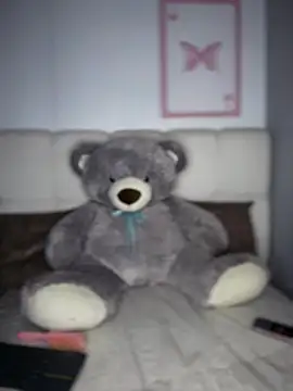 Snapshot of Mia_Becket_ chatting on 03/18/26, 10:29 Mia Becket online show from 03/18/26, 10:29