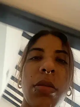 VioletaHills  online show from 05/12/26, 12:35