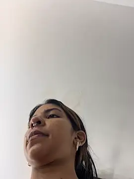 VioletaHills  online show from 05/26/26, 12:34