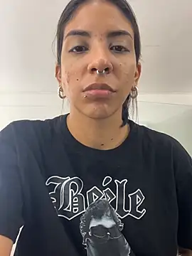 VioletaHills  online show from 06/25/26, 12:09