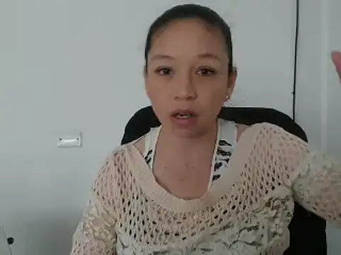 Snapshot of Eliane_cooper21 chatting on 03/20/26, 08:35 Eliane cooper21 online show from 03/20/26, 08:35
