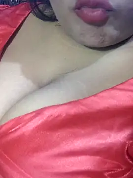 Snapshot of pakhi45 chatting on 03/27/26, 06:40 pakhi45 online show from 03/27/26, 06:40