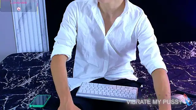 Danteandviolete cr online show from 05/02/26, 11:37