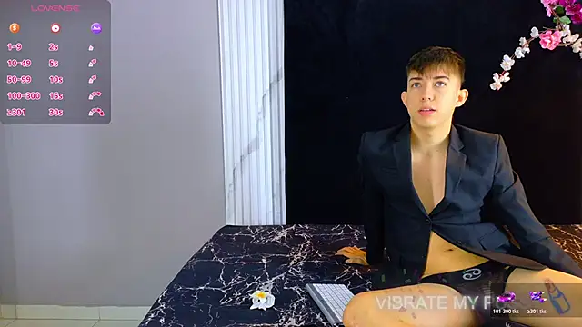 Snapshot of Danteandviolete_cr chatting on 06/03/26, 11:35 Danteandviolete cr online show from 06/03/26, 11:35