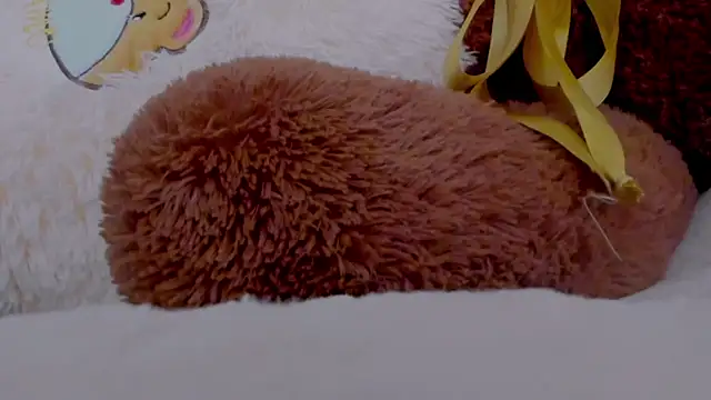 Snapshot of ValenciaBARY chatting on 03/03/26, 04:35 ValenciaBARY online show from 03/03/26, 04:35