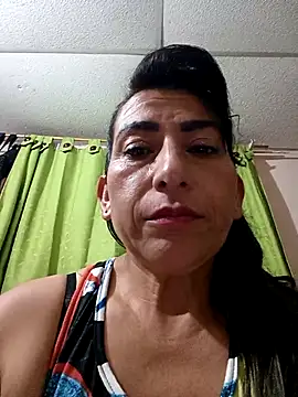 Lucia Rios online show from 04/30/26, 11:42