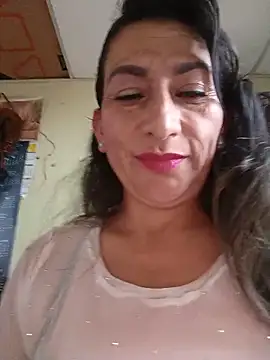 Lucia Rios online show from 06/22/26, 10:40