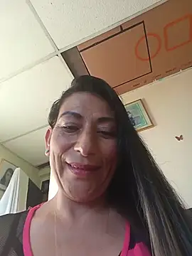 Lucia Rios online show from 06/29/26, 10:43