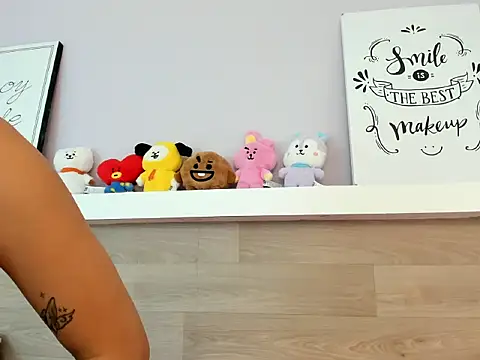 Snapshot of EmmaSanchez_ chatting on 04/05/26, 08:06 EmmaSanchez online show from 04/05/26, 08:06