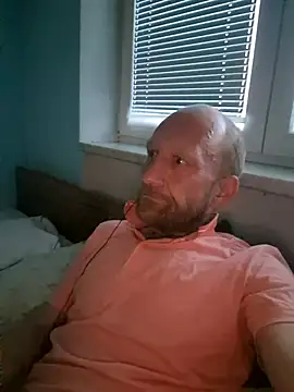 Snapshot of TurkishPsalm chatting on 04/17/26, 05:49 TurkishPsalm online show from 04/17/26, 05:49