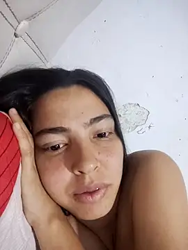 Snapshot of allyson-cute03 chatting on 03/27/26, 05:35 allyson-cute03 online show from 03/27/26, 05:35