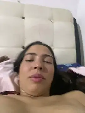 Snapshot of allyson-cute03 chatting on 03/28/26, 05:51 allyson-cute03 online show from 03/28/26, 05:51