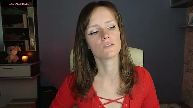 Tender Swan online show from 05/15/26, 09:38