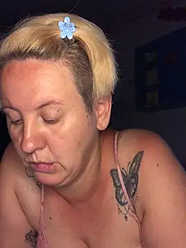 Snapshot of SofiaAmour chatting on 06/23/26, 06:39 SofiaAmour online show from 06/23/26, 06:39