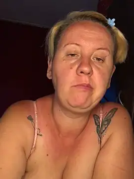Snapshot of SofiaAmour chatting on 06/29/26, 06:41 SofiaAmour online show from 06/29/26, 06:41