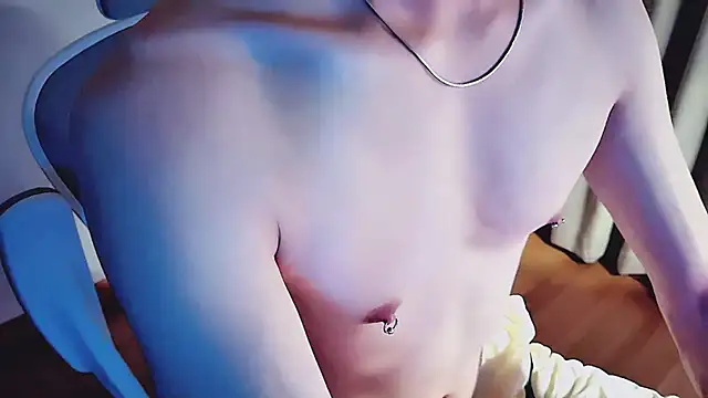 Snapshot of FEIYUS1 chatting on 03/15/26, 02:23 FEIYUS1 online show from 03/15/26, 02:23