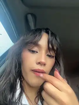 Mia-villalobos online show from 05/16/26, 01:10