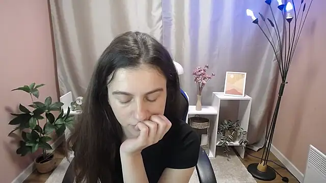 MistyBree online show from 06/07/26, 08:07