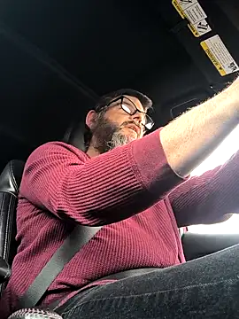 Snapshot of ultimateBWC chatting on 03/11/26, 07:09 ultimateBWC online show from 03/11/26, 07:09