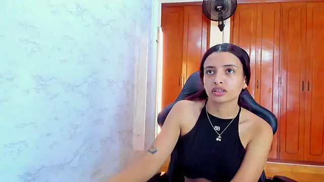 lizzie skinny online show from 05/11/26, 07:00