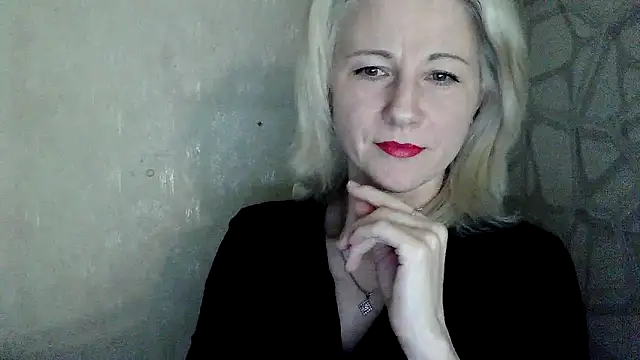 Katerina-Kissa online show from 04/10/26, 06:56