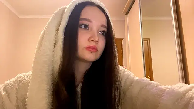 TrulaPhay online show from 03/10/26, 04:12