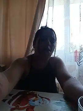 Snapshot of roxana_e43 chatting on 07/08/26, 09:25 roxana e43 online show from 07/08/26, 09:25
