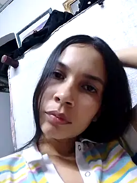Snapshot of BiancaRoyale chatting on 05/16/26, 06:10 BiancaRoyale online show from 05/16/26, 06:10