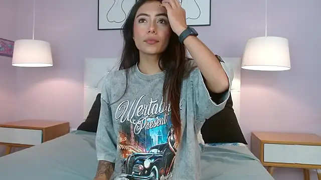 Cataleyaa23 online show from 04/24/26, 07:16