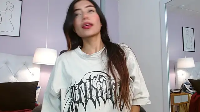 Cataleyaa23 online show from 05/04/26, 07:21