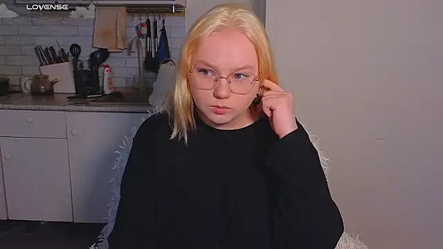 soft focus online show from 06/11/26, 04:43